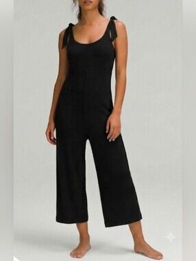 Joe Fresh Black Tie-Shoulder Wide-Leg Cropped Jumper